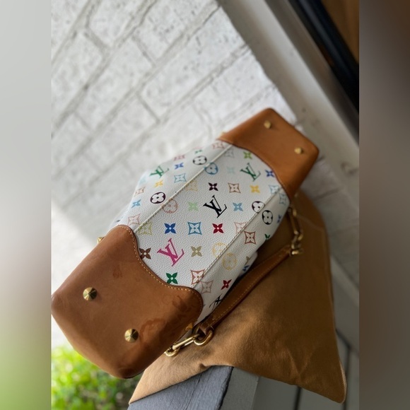 Louis Vuitton Multicolor white Judy bag - Picture 10 of 16